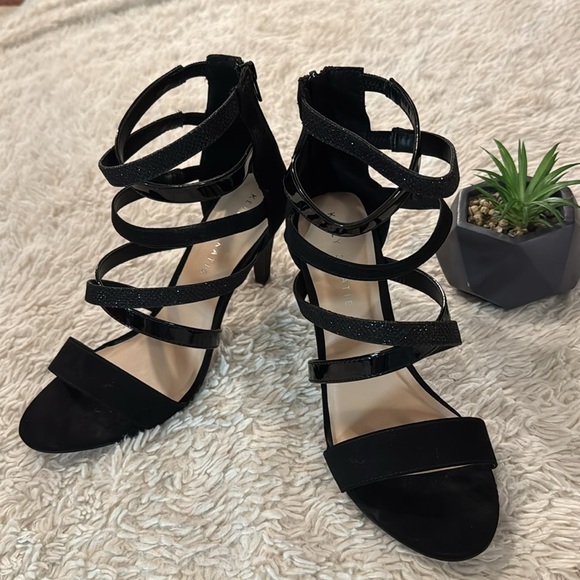 Kelly & Katie Black Heels size8.5 - Picture 7 of 15